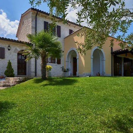 Sujevic Villa Motovun